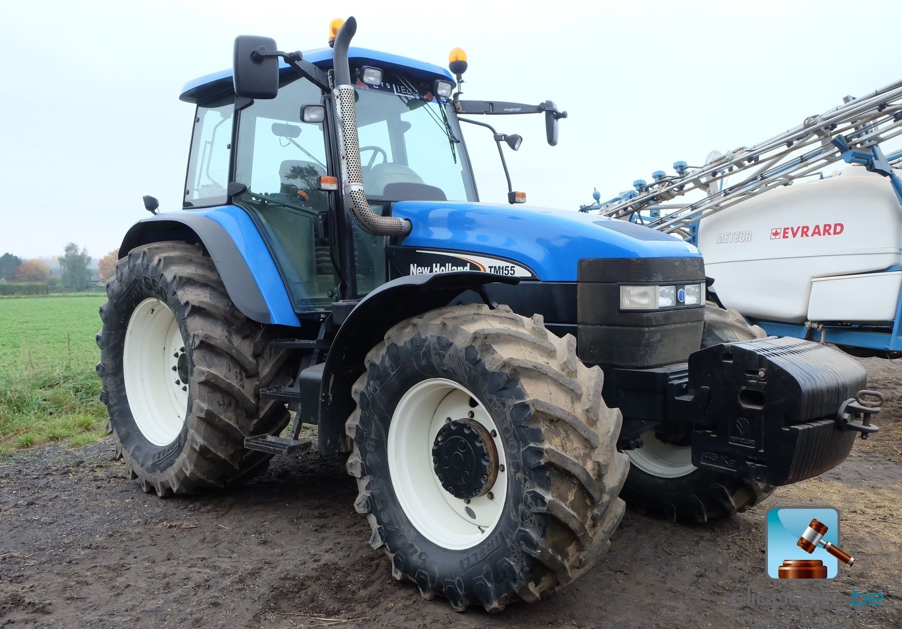 Tracteur Agricole Forestier New Holland Clicpublic Be Les Ventes Publiques En 1 Clic